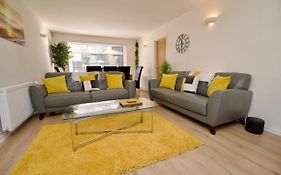 Dashing 4Bed Retreat - Walk To Stratford Town Centre & Shakespeare'S Birthplace